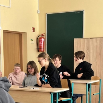 Finansinių žinių konkursas Europoje - ,,Pinigų viktorina