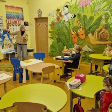 Gruodžio 12 d. PUG ugdytiniai kartu su visuomenės sveikatos specialiste Oksana diskutavo apie sveiką mitybą
