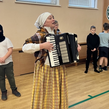 Užgavėnių linksmybės progimnazijoje